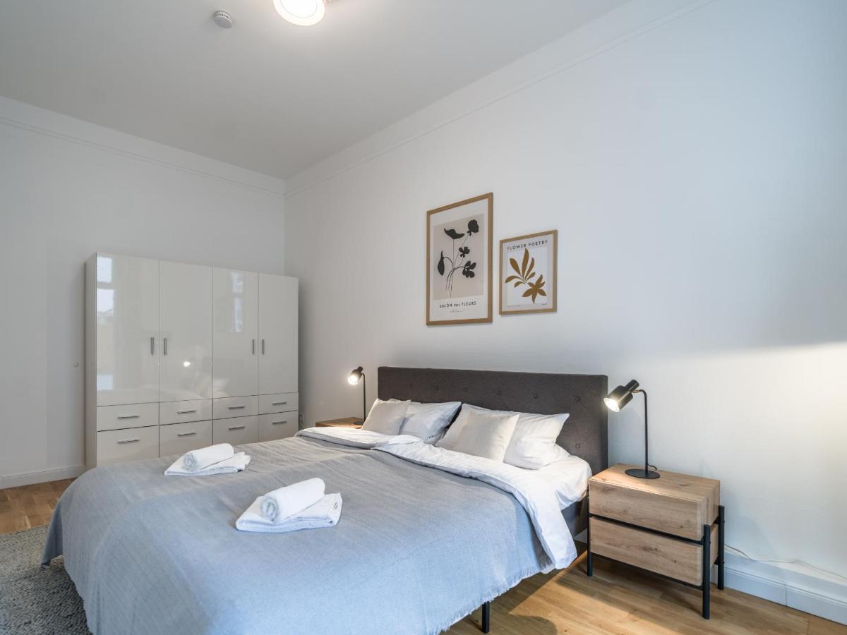 Hochwertige Altbauwohnung Im Modernen Stil In Wiesbaden - Kueche - Terrasse - Wlan - Zentral ภายนอก รูปภาพ