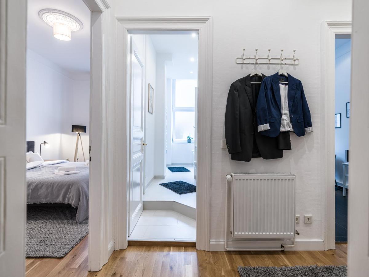 Hochwertige Altbauwohnung Im Modernen Stil In Wiesbaden - Kueche - Terrasse - Wlan - Zentral ภายนอก รูปภาพ